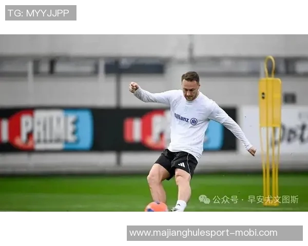 斯帕莱蒂深情寄语伊尔迪兹期待他肩负10号责任如同爱儿子般关怀