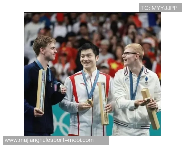 樊振东率队挑战多特吸引上千球迷现场助威波尔亲临助阵展现死忠风采