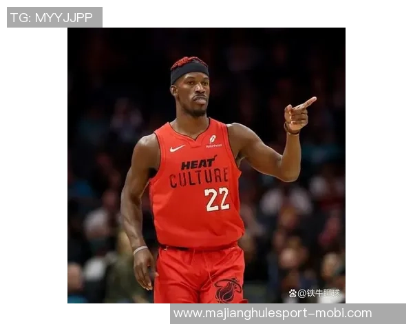 科尔与巴特勒盛赞理查德的球技让人感受到真正的篮球魅力与激情